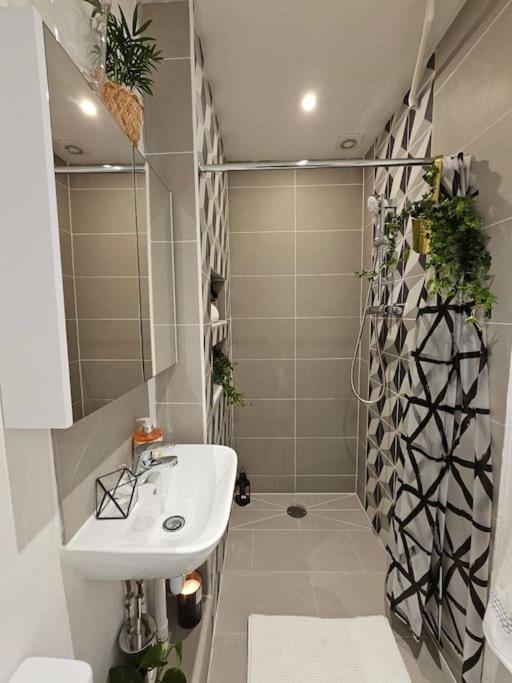 Beautiful And Spacious Flat Londýn Exteriér fotografie